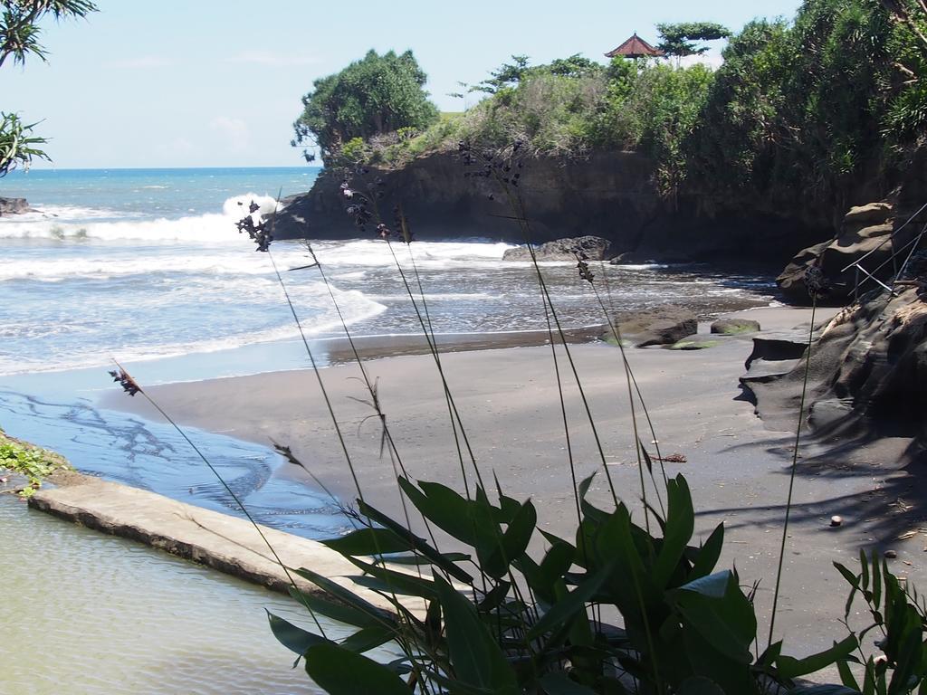 Gajah Mina Beach Resort Selemadeg  Exterior photo